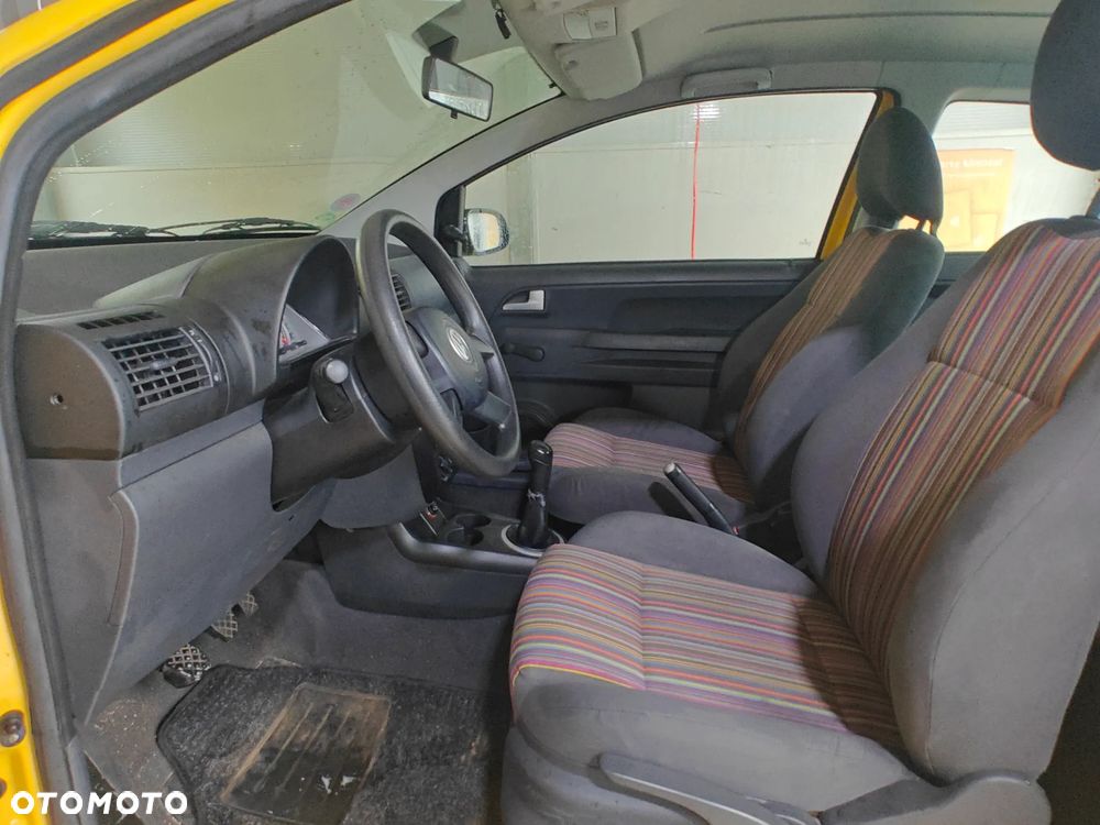 Volkswagen Fox 1.2 Refresh - 11