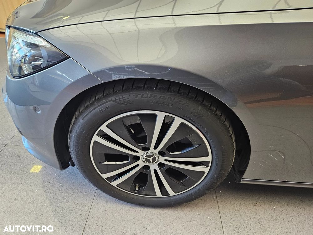 Mercedes-Benz C 220 d 4Matic 9G-TRONIC - 8