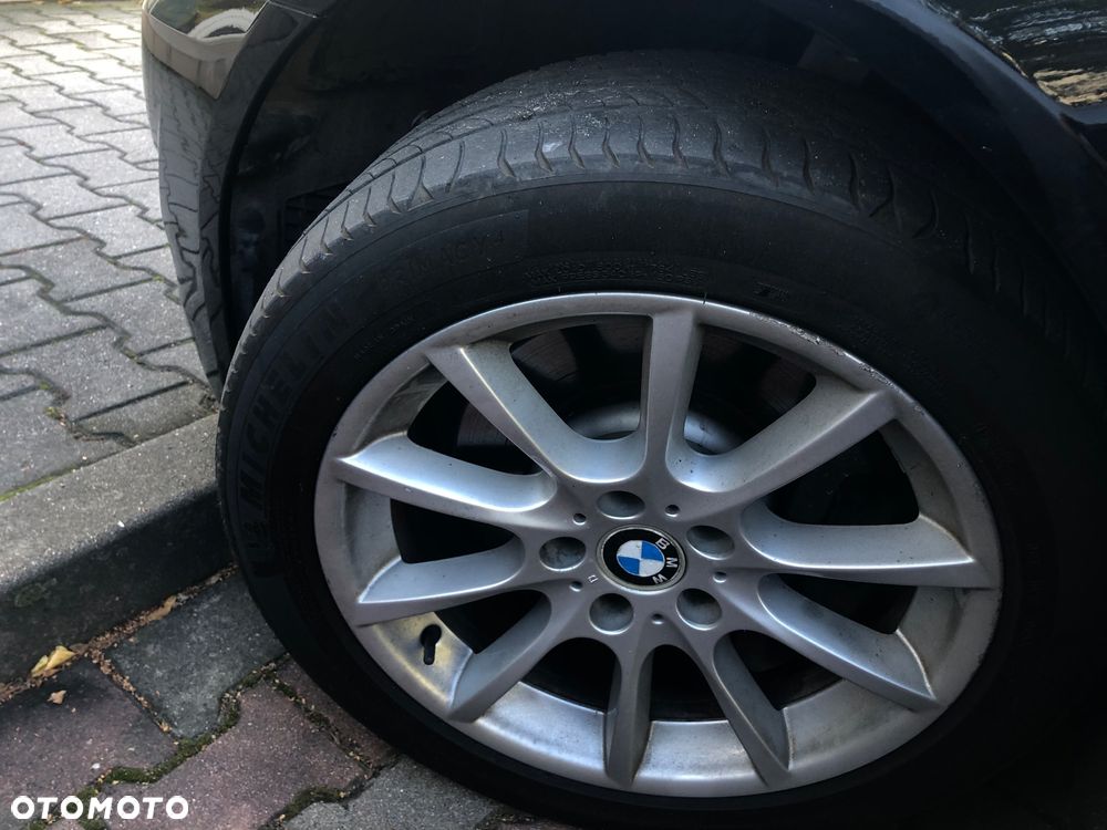 BMW Seria 5 525d Touring - 15