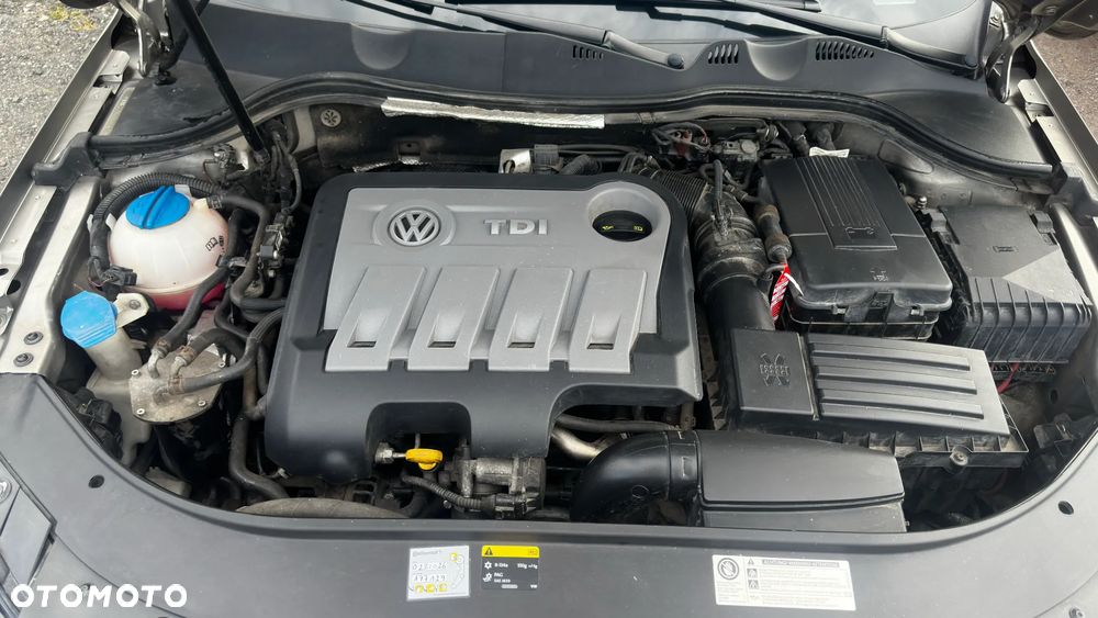 Volkswagen Passat 2.0 TDI Comfortline DSG - 30