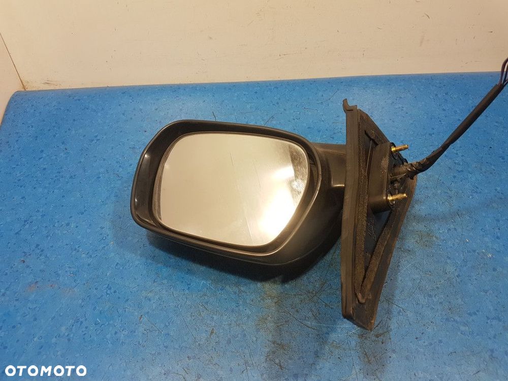 TOYOTA COROLLA VERSO I LUSTERKO PRAWE 1D9 - 14