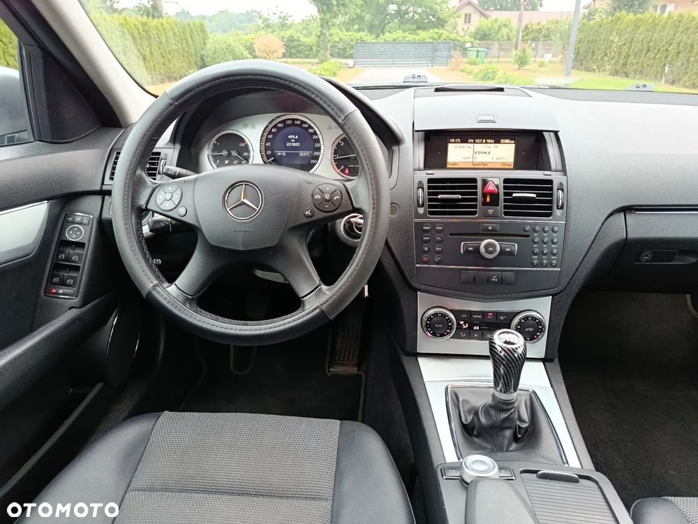 Mercedes-Benz Klasa C 200 CDI Avantgarde - 16