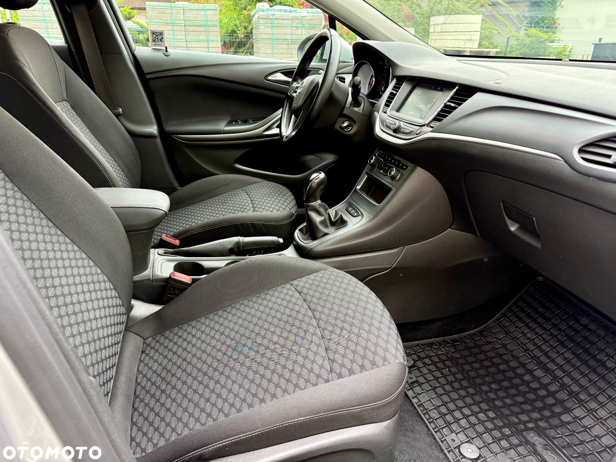Opel Astra V 1.4 T Enjoy - 12
