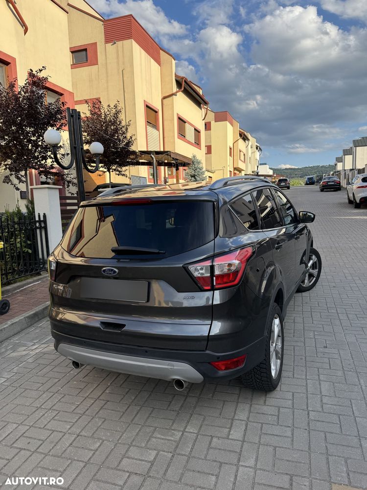 Ford Kuga 2.0 TDCi 4WD Powershift ST-Line - 4