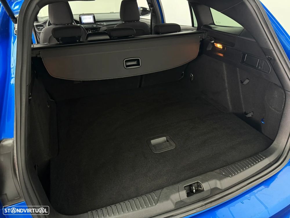 Ford Focus SW 1.5 TDCi EcoBlue ST-Line - 11