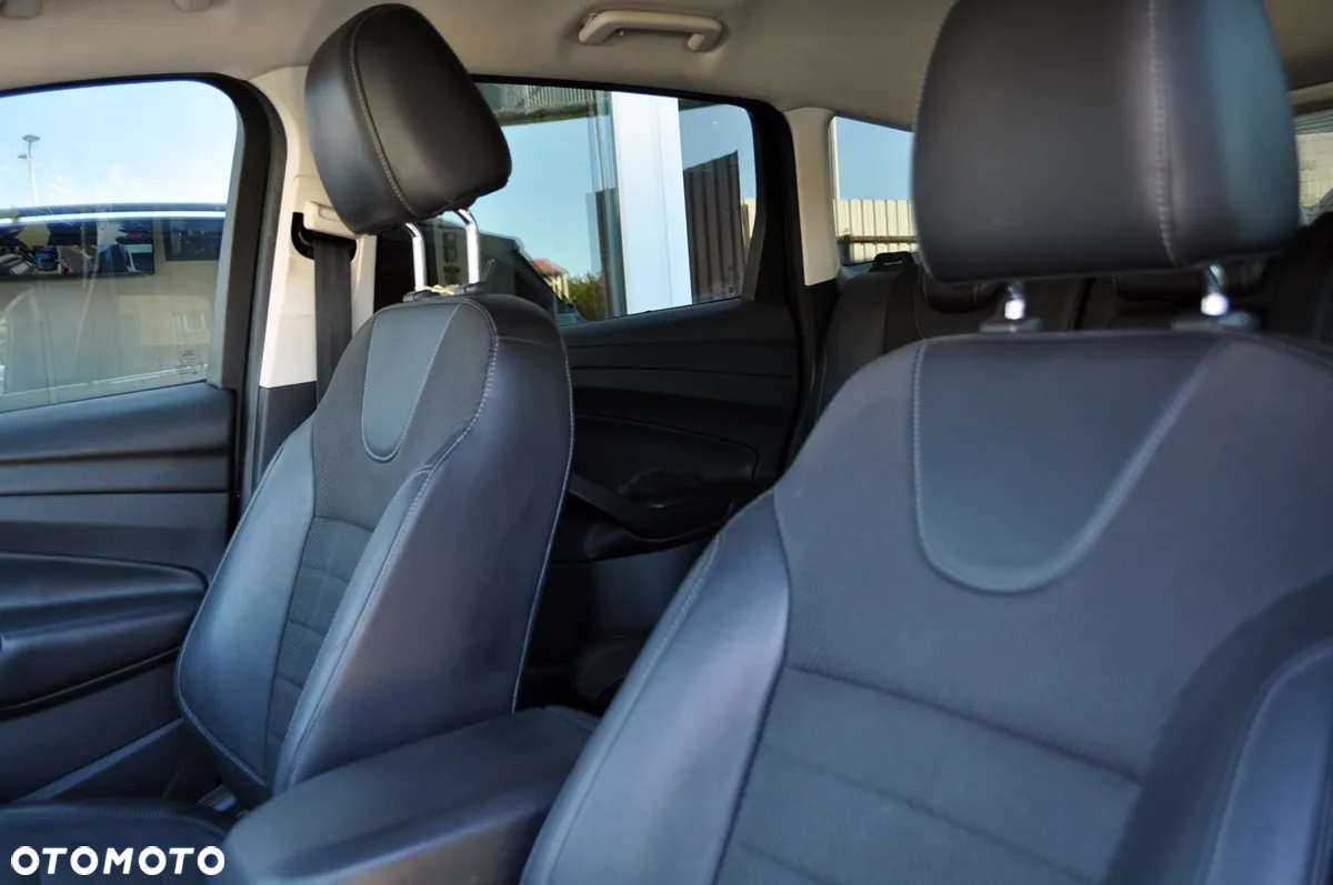 Ford Kuga 1.6 EcoBoost FWD Titanium ASS - 17