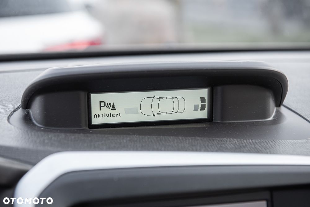 Volvo XC 60 D5 AWD Kinetic - 21