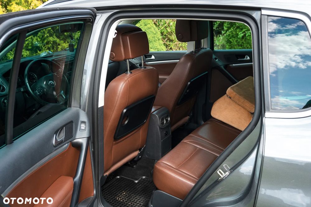 Volkswagen Tiguan 2.0 TDI 4Mot Sport&Style DSG - 8