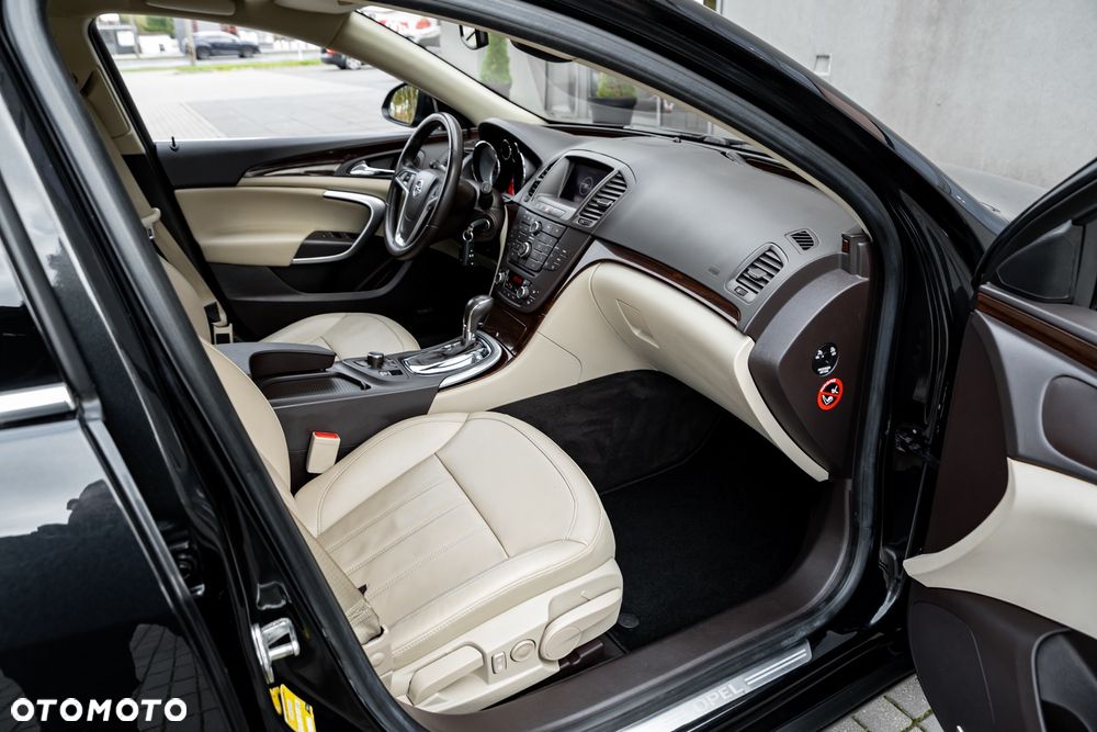 Opel Insignia 2.8 T V6 Sport 4x4 - 26