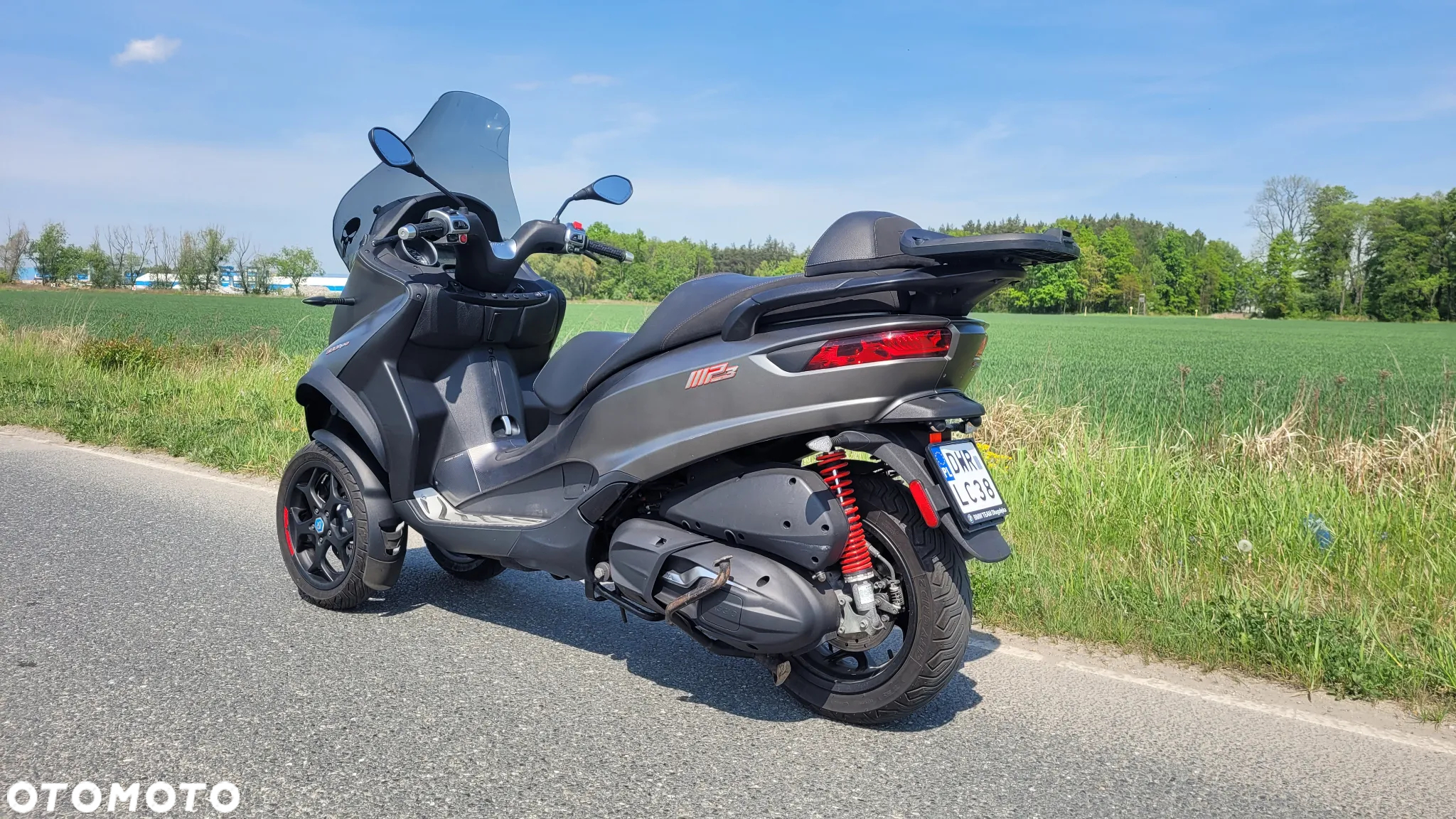 Piaggio MP-3 - 3
