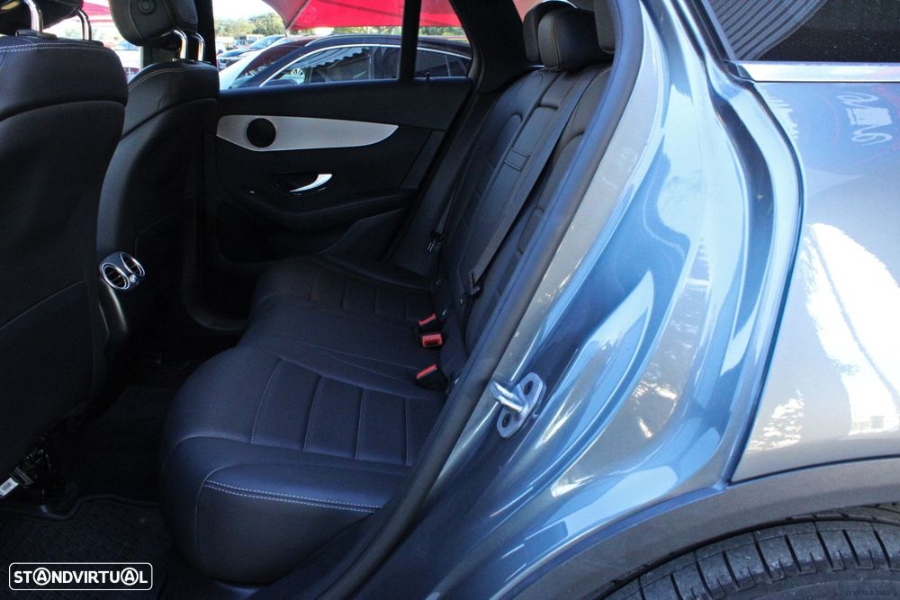 Mercedes-Benz GLC 300 - 20