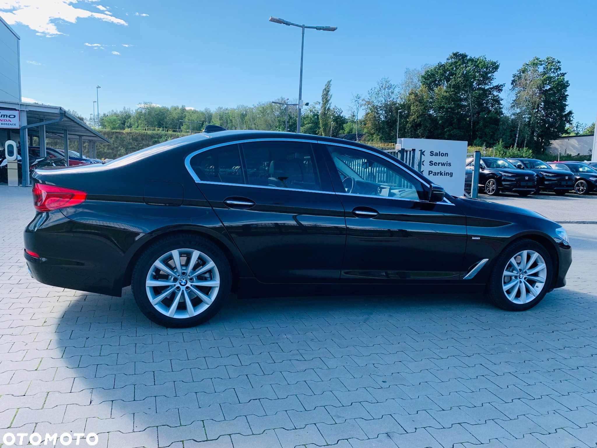BMW Seria 5 530i GPF xDrive Luxury Line - 5