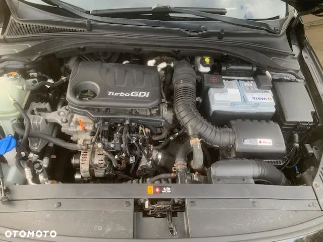 Hyundai i30 - 23