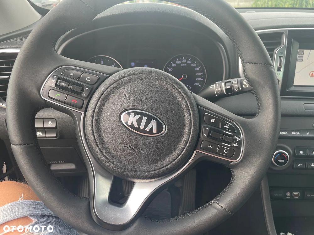 Kia Sportage 2.0 CRDI XL 4WD - 13