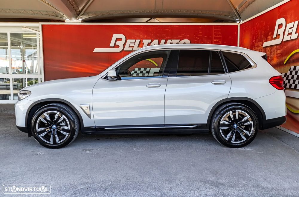 BMW iX3 Inspiring - 8