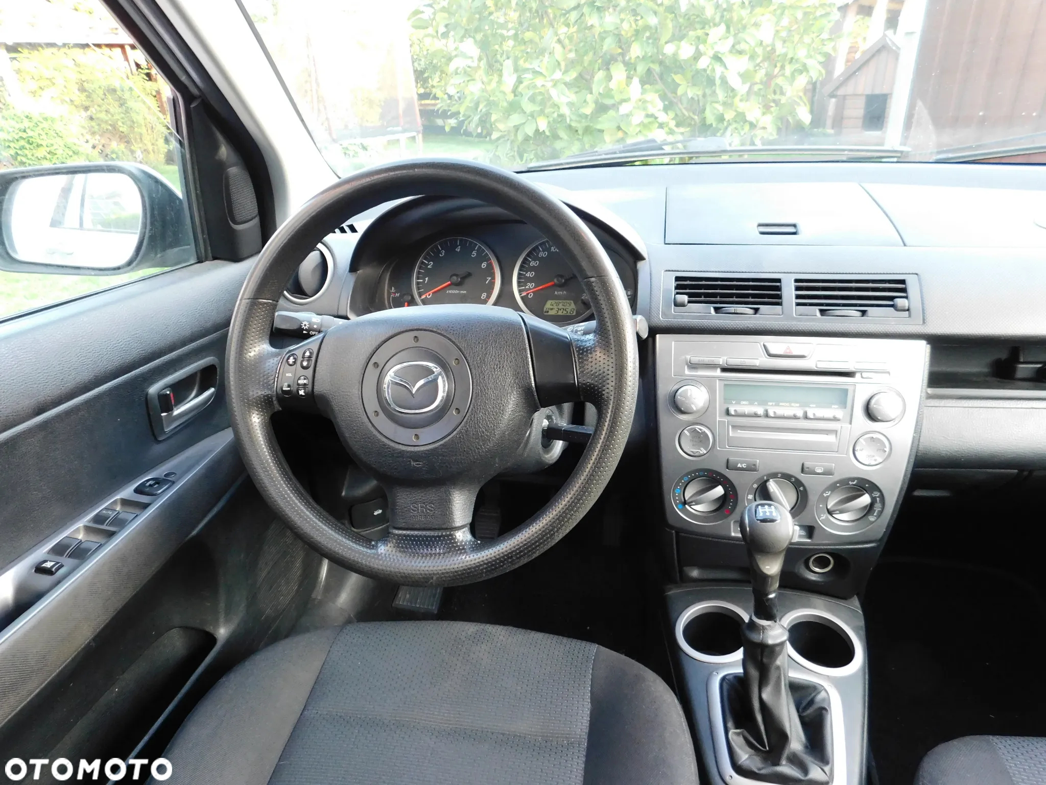 Mazda 2 - 4