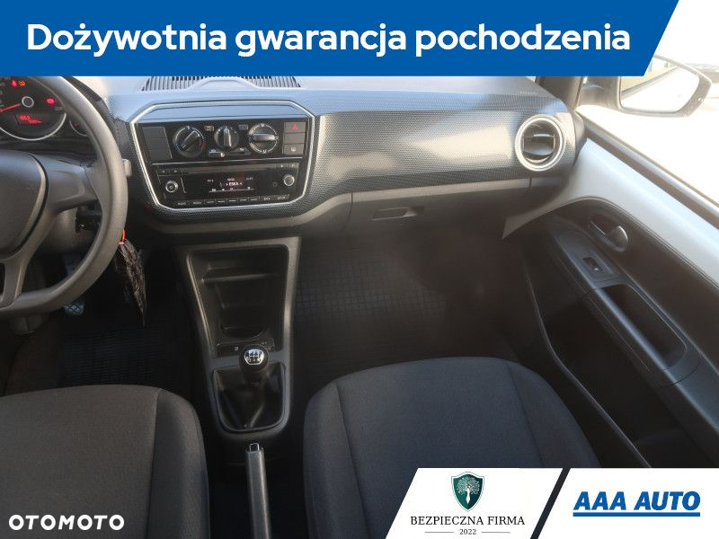 Volkswagen up! - 9