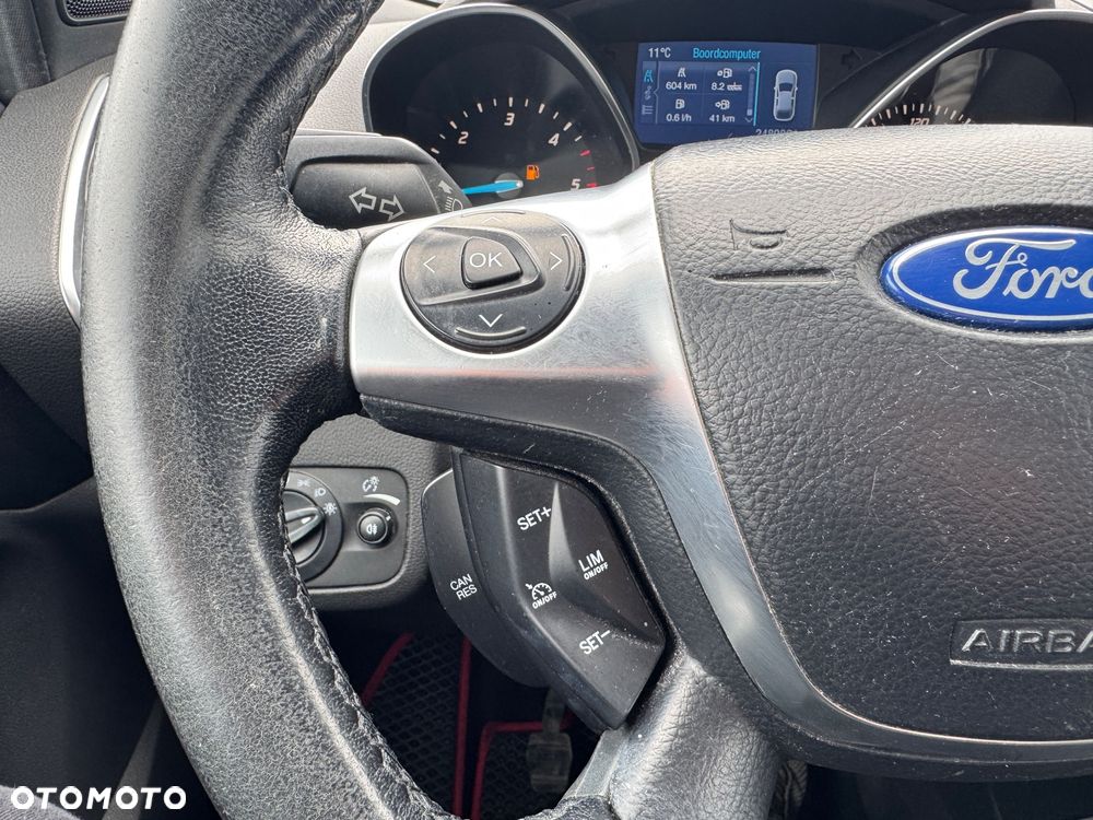Ford Kuga 2.0 TDCi 4x4 Individual - 30