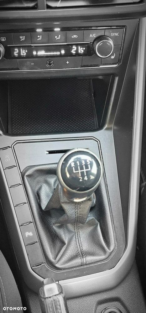 Volkswagen Polo - 21
