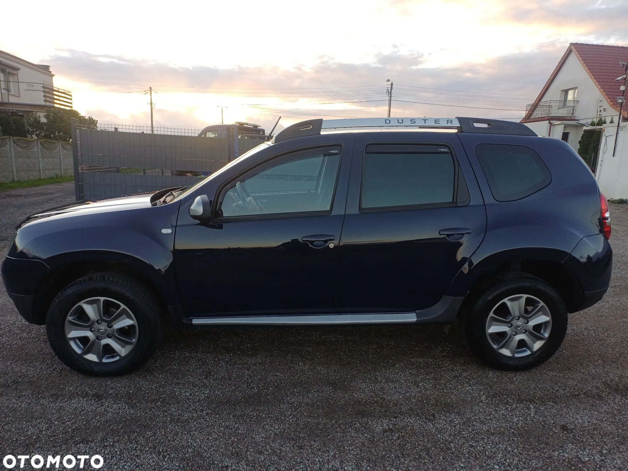 Dacia Duster 1.6 16V 4x2 Laureate - 7