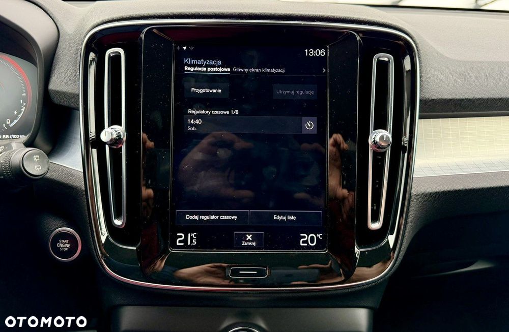 Volvo XC 40 T5 Twin Engine DKG Momentum Pro - 27