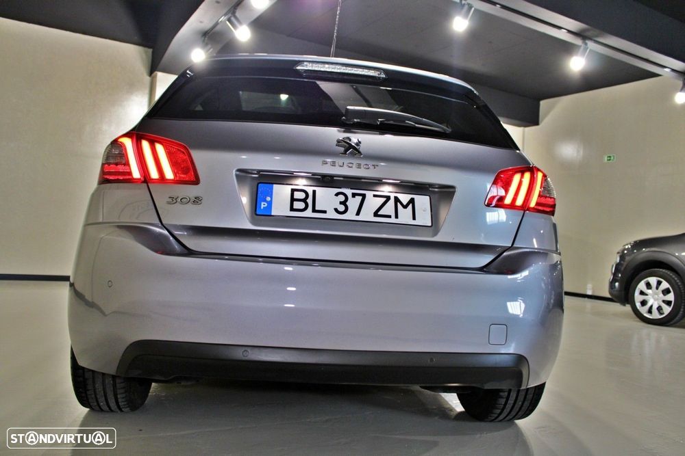 Peugeot 308 BlueHDi 130 Allure Pack - 15