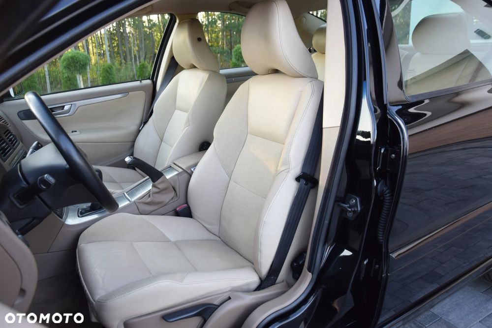 Volvo S60 2.4 Momentum - 7