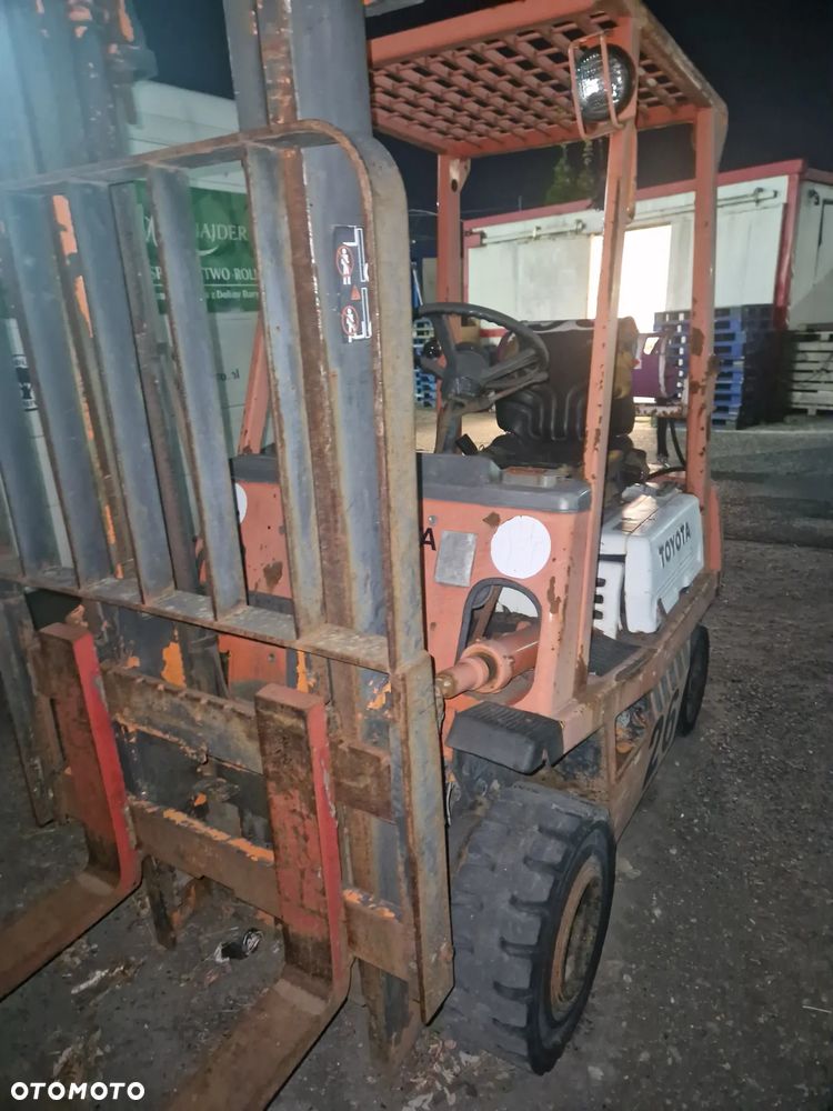 Toyota 4fg15 - 3