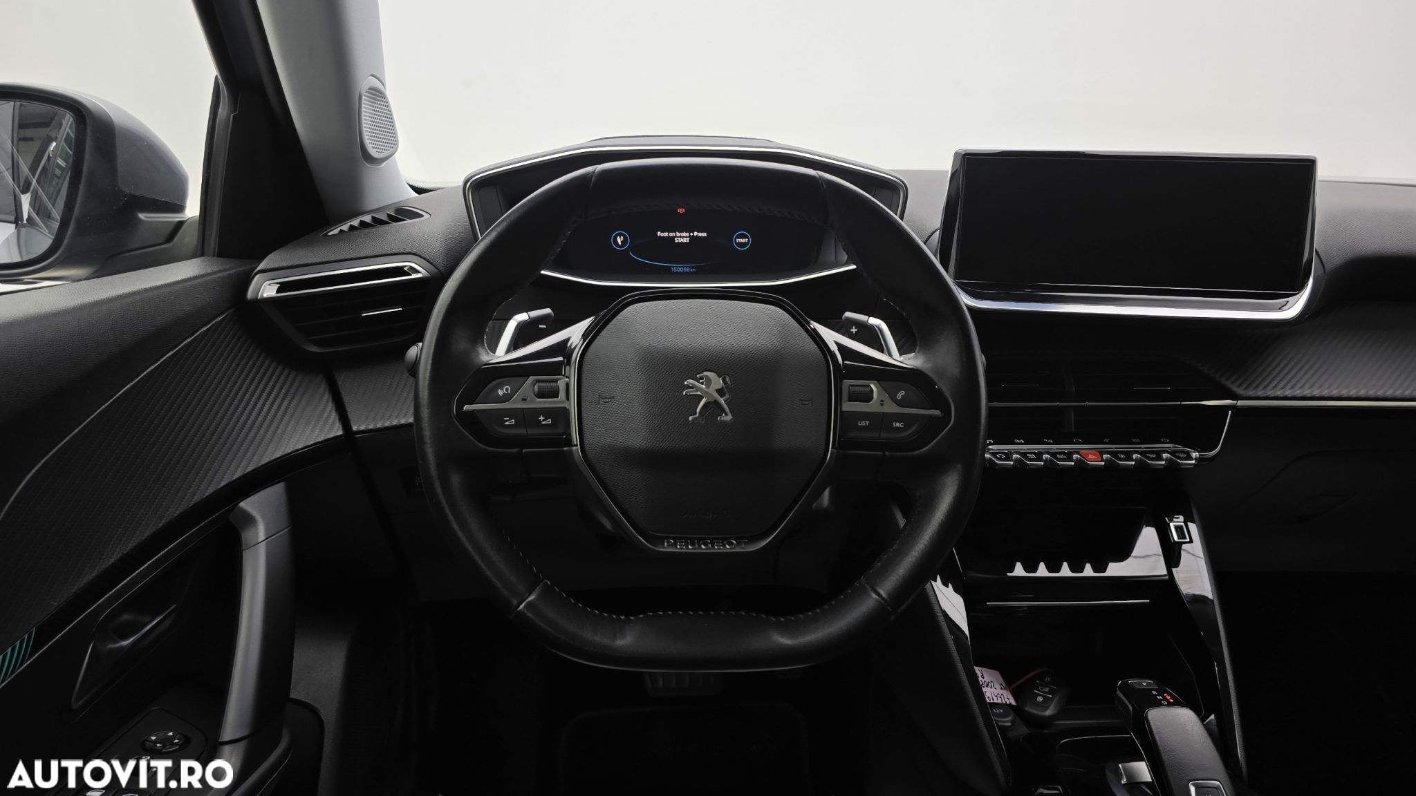 Peugeot 2008 1.5 BlueHDI STT EAT8 Allure - 15