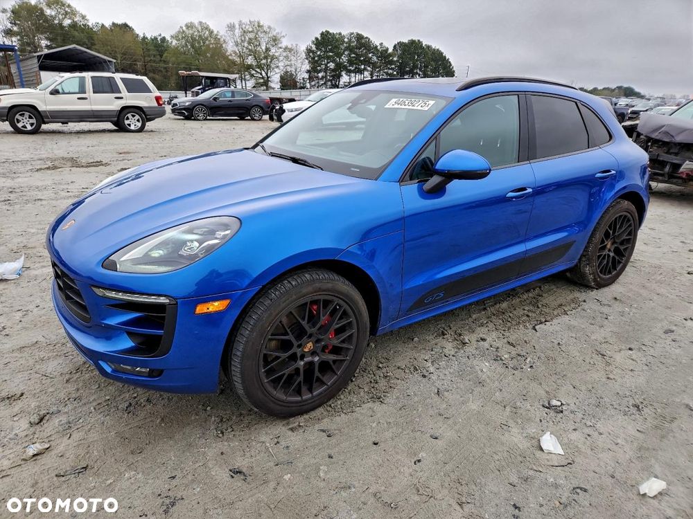 Porsche Macan GTS PDK - 1