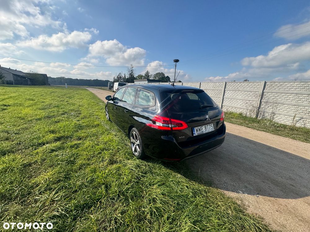 Peugeot 308 1.5 BlueHDi Allure S&S - 3