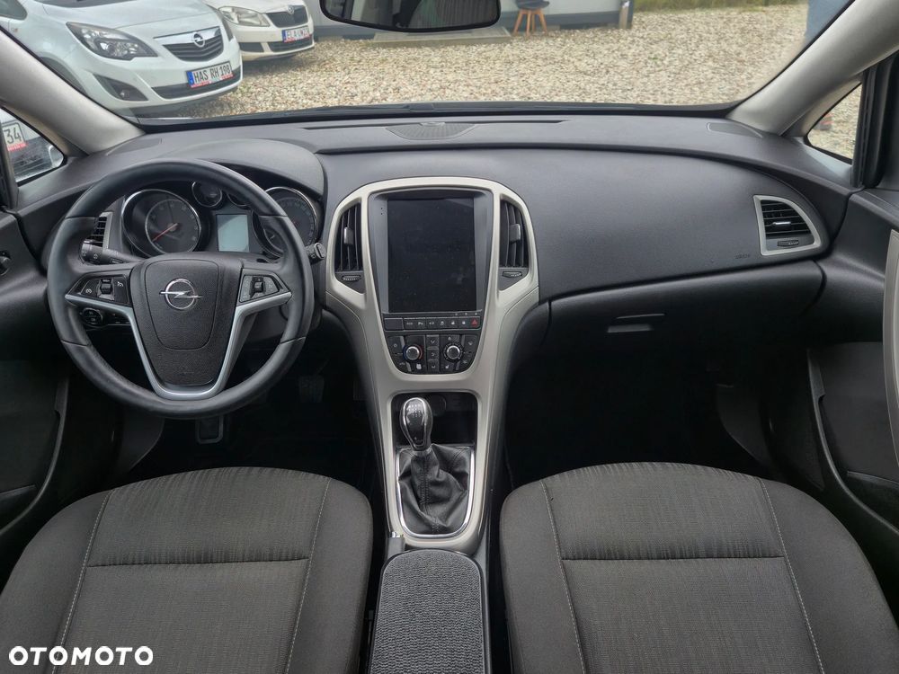 Opel Astra 1.4 Turbo Design Edition - 24