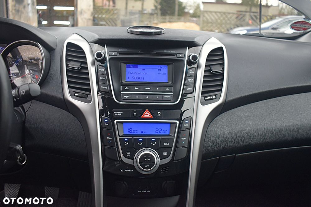 Hyundai i30 1.6 CRDI Trend - 31