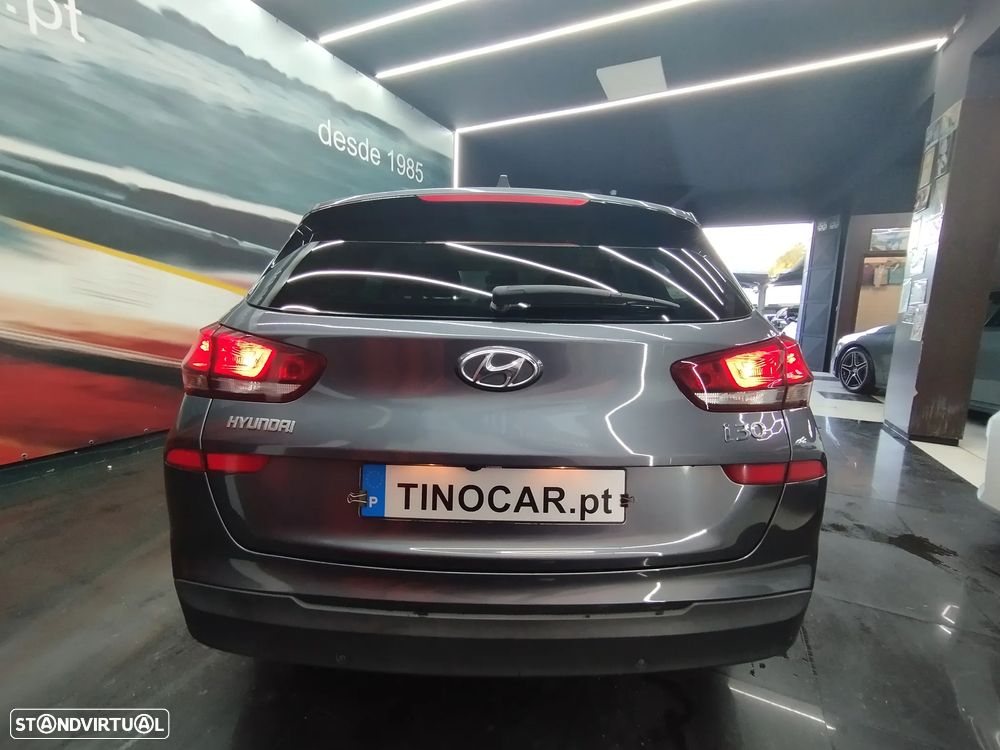 Hyundai i30 SW 1.6 CRDi Style - 11