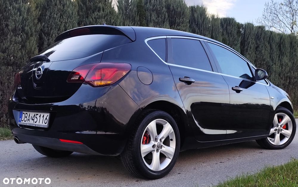 Opel Astra - 11
