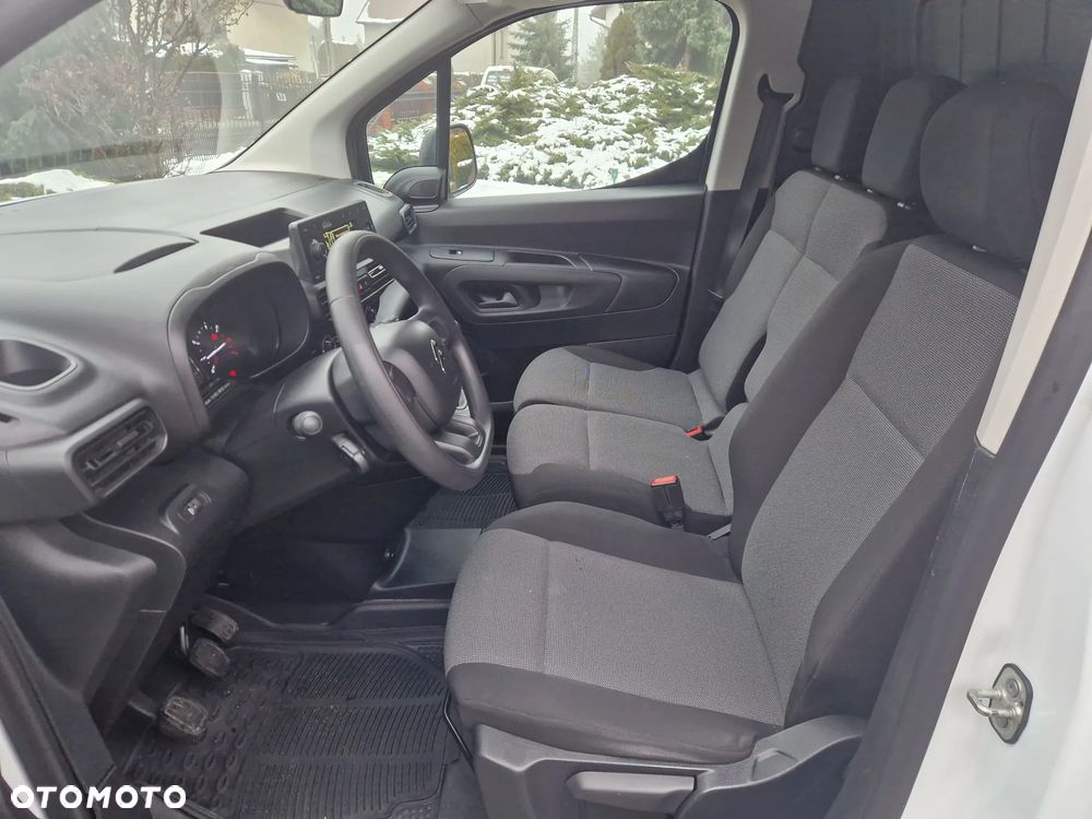 Citroën BERLINGO - 12