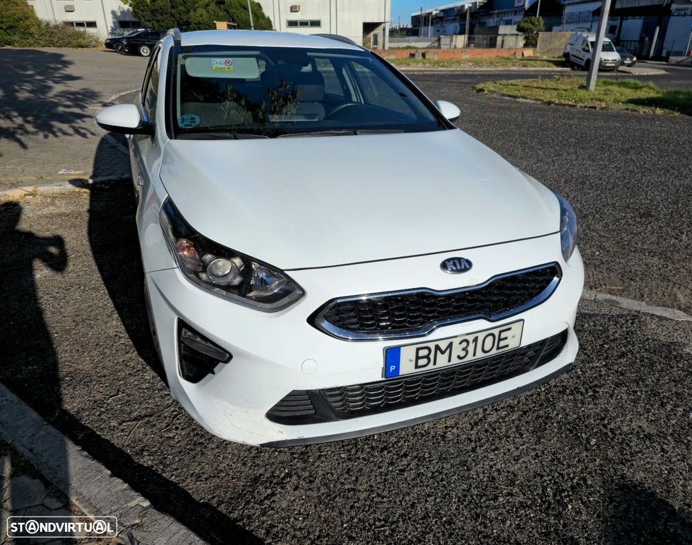 Kia Ceed SW 1.6 CRDi Vision - 9