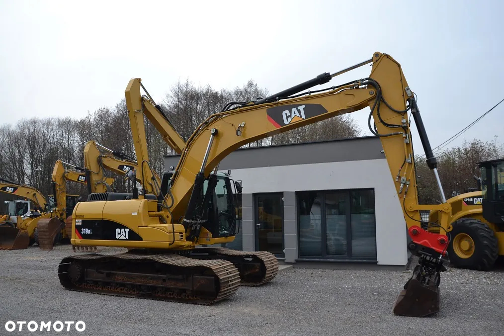 Caterpillar 319 DL - 13