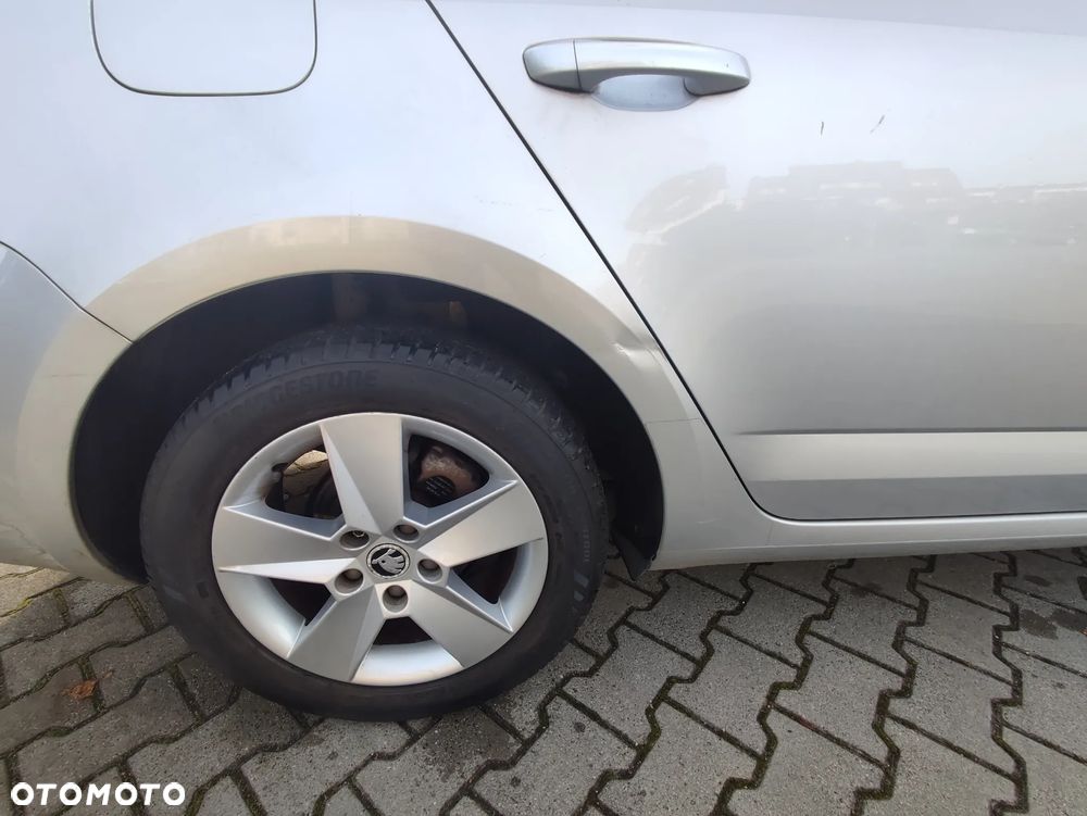 Skoda Octavia 2.0 TDI Style - 14