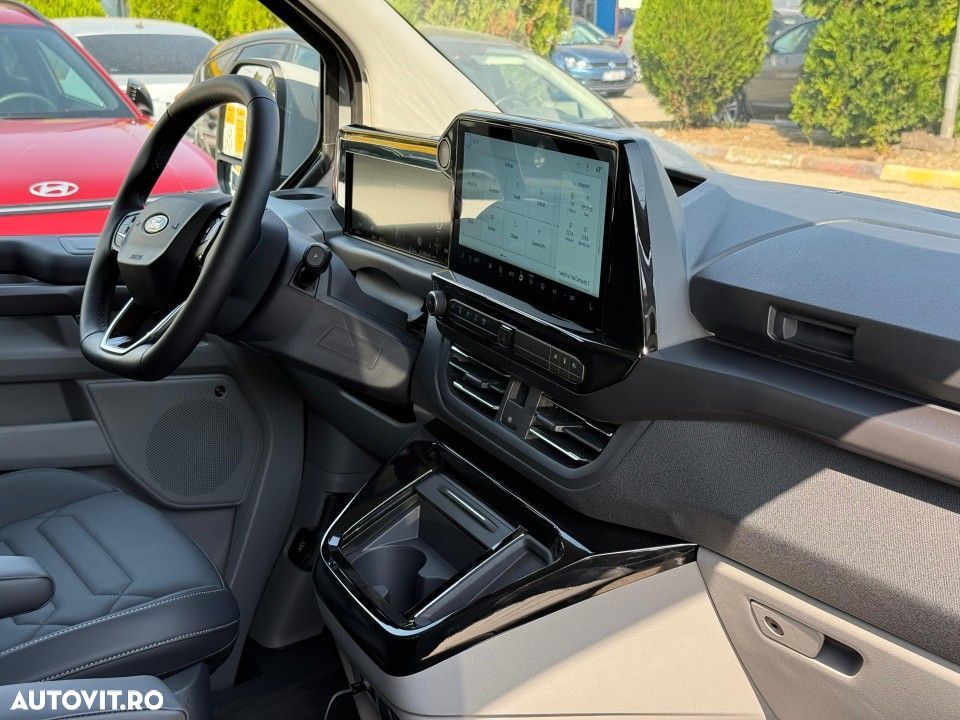 Ford Tourneo Custom Bus 340L 2.5 227 CP CVT L2H1 FWD PHEV Titanium - 29
