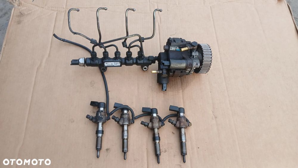 Pompa wtryski silnik 1.4 hdi 965455108