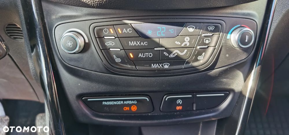 Ford B-MAX 1.0 EcoBoost Titanium - 28