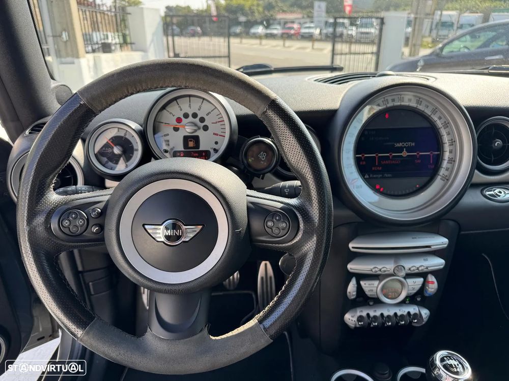 MINI Cabrio Cooper S Highgate - 6