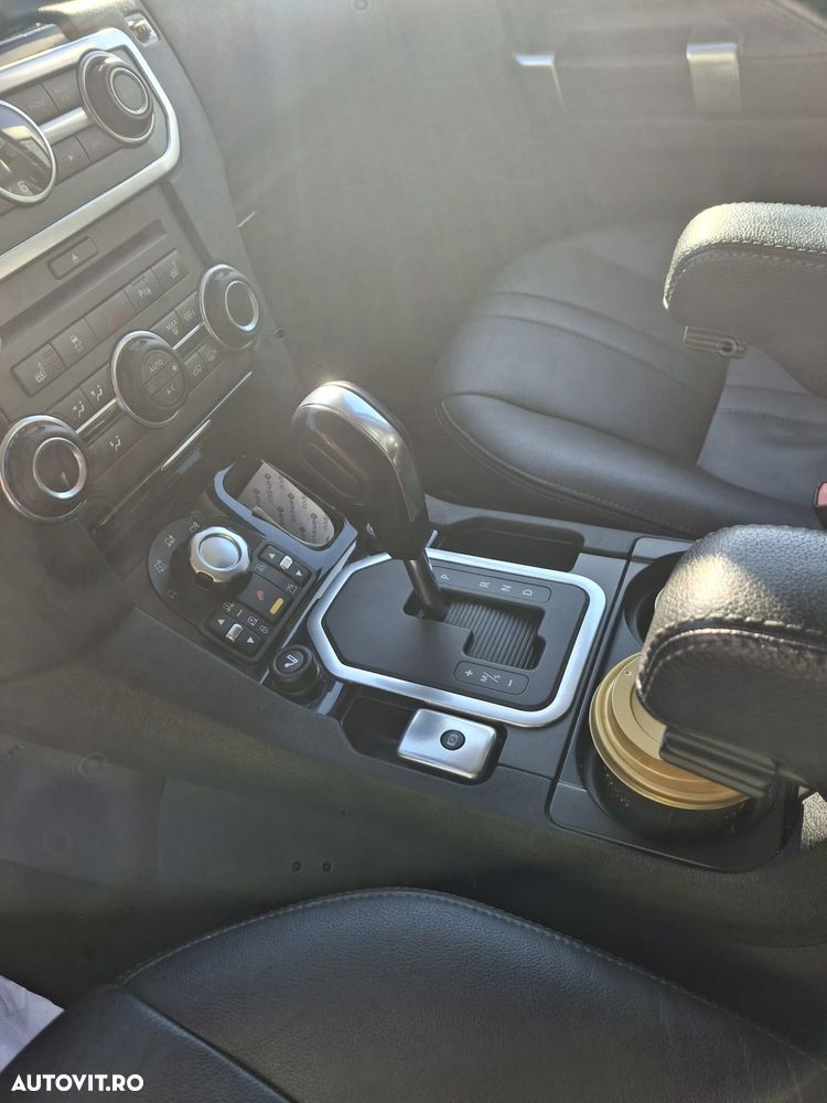 Land Rover Discovery 3.0i TD HSE Aut. - 8