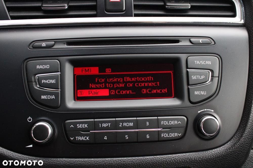 Kia Ceed - 21