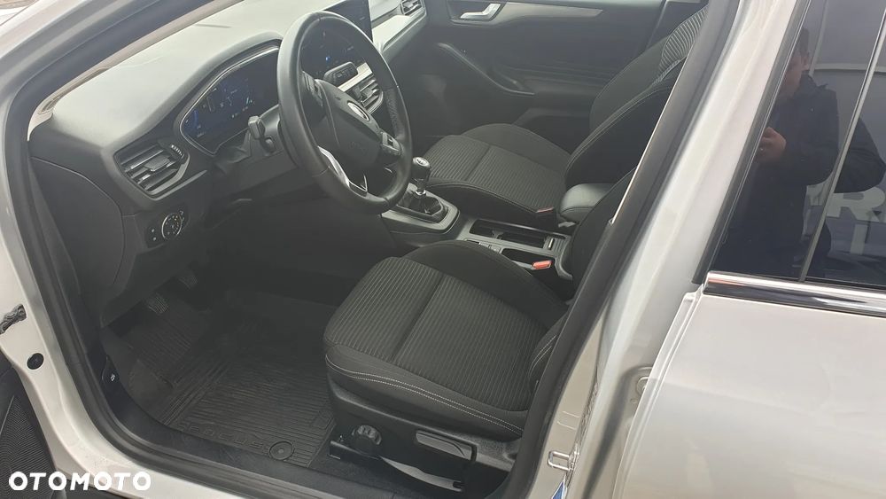 Ford Focus 1.0 EcoBoost Titanium - 18