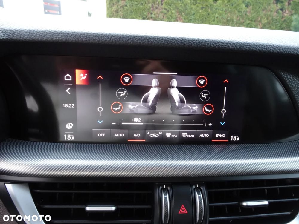 Alfa Romeo Stelvio 2.0 Turbo Sprint Q4 - 31