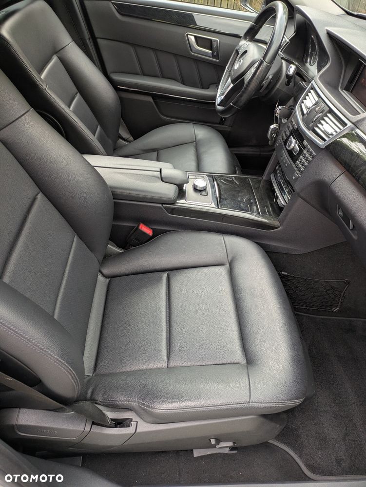 Mercedes-Benz Klasa E 250 CDI 4Matic 7G-TRONIC Avantgarde - 21