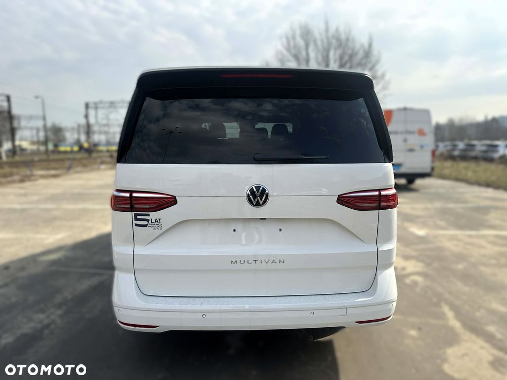 Volkswagen Multivan 2.0 TSI L2 Life DSG - 5