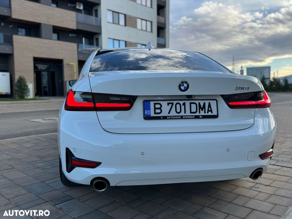 BMW Seria 3 318i AT - 10